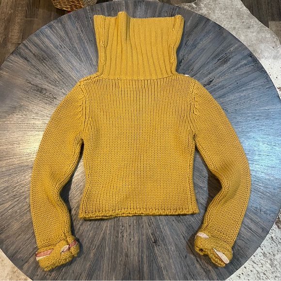 FiFi Collection Mustard Cable Knit Turtleneck Sweater Braiding Embellishment Med - Picture 13 of 13